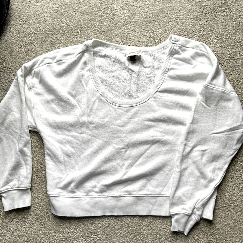 Cute little universal threads sweatshirt!